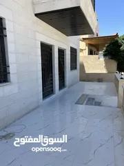  5 عمارة للبيع أربع شقق طابقية مساحة الشقة 148 متر في ماركا الشمالية قرية خالد بن الوليد