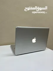 1 MacBook Pro (13-inch, Lato 2011)