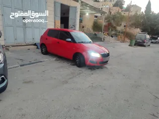  2 سكودا فابيا 2013 بنزين برايفت فحص نخب جير عادي 1400