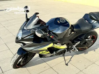  7 Suzuki GSXR 1000 2008