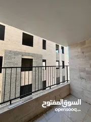  5 شقق للإيجار