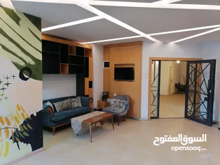  1 مكتب سوبر ديلوكس جاهز للاستخدام مباشرة، ديكور عصري