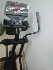  1 جهاز كروس لايف فتنس امريكي اصلي شغل نوادي