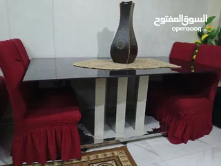  4 طاولة سفره مستعمل