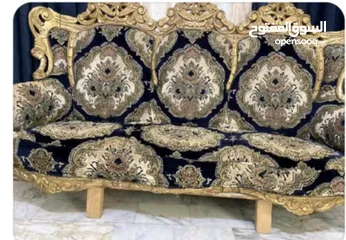  10 كنب للبيع مع طاولاتو