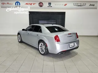  3 Chrysler 300C Platinum