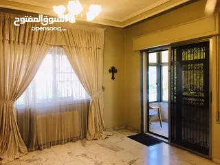  2 شقة ديلوكس للبيع مساحة 165 متر في الدوار السابع