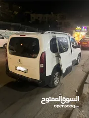  3 بيجو ريفتر 2021