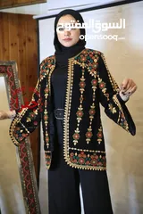  1 جكيتات التطريز عرض الجاكيت ب 70 شيكل شامل التوصيل للضفه