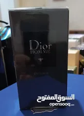  11 عطور جديده بتغليف شركتها للبيع وبعضها مستخدم منه أو مأخوذ منه تقسيمات