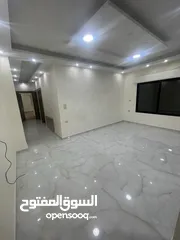  14 شقة للبيع عمان منطقة الجبيهة حي الديوان بالقرب من قصر الاميرة بسمه