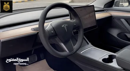  8 Tesla Model 3 2022 ZERO
