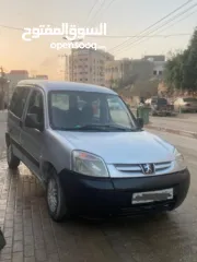  3 بيجو بارتنر بحالة ممتازة