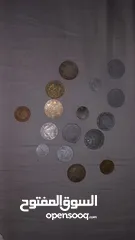  2 عملات نقدية مغربية قديمة
