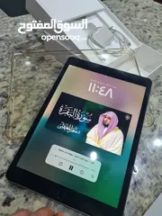  1 ايباد 9 مش مفتوح فحص ممتاز مع اغراضو