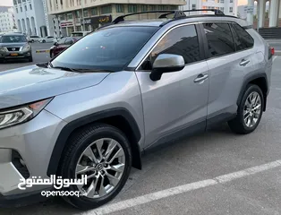  4 Toyota Rav 4 2019