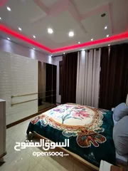  11 شقة مفروشة للايجار في منطقة عبدون /مع بلكونة / مساحة 180م..