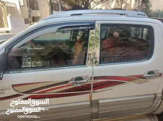  11 هايلوكس واطي 2014 للبيع