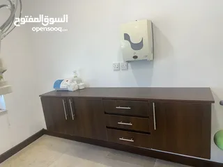  2 خزانة تخزين مستلزمات طب الاسنان
