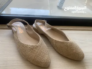  19 عدة احذية كعب عالي وبالارينا و حذاء رياضي واحد جديد