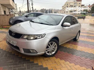  1 فورتي مع فتحه اصليه بوضع ممتاز