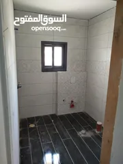  4 شقه سكنية للبيع