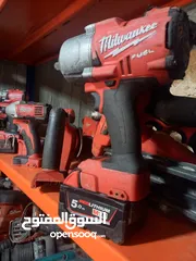  15 عدة يدوية أصلية شبه جديد  كهرباء او بطارية