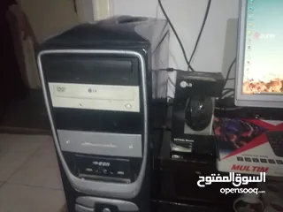  3 كمبيوتر مع طابعة ليزر أسود وتصوير بسعر حرق 55 دينار