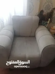  1 طقم للبيع بداعي سفر