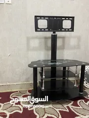  5 حامل لشاشة جيد و بحاله ممتازه