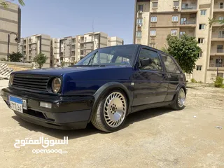  2 جولف 2 كوبيه gti فبريكه دواخل و سقف و كبوت و شنطه من الخارج