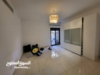  2 Apartments unfurnished for rent and of doing next to the city Arabian Embassy five bedrooms