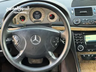  13 مرسيدس e200 موديل 2006 بحالة الوكالة فل اضافات افنتجارد لون اسود بالصلاة ع النبي ما شاء الله