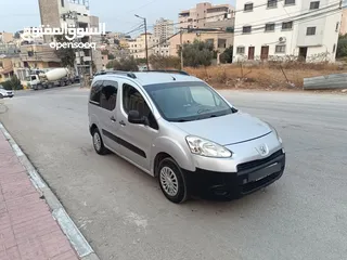  8 بيجو باتنلر 2015 ديزل بسعر حررق 37000 ألف نقدا البدل وارد منبدل هوك خلفي غرفه جلد