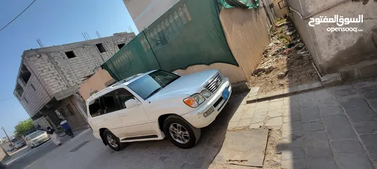  3 لكزس LX470موديل 2006 للتواصل الرقم في وصف الاعلان