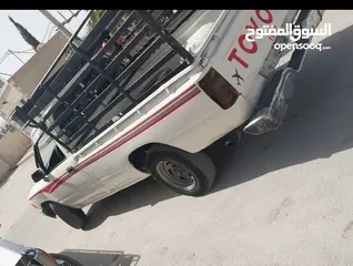  4 بكم تيوتا هايلكس غماره 97ماتور2lفحص ولاغرام مرخص لشهر 7 البكم منفوض من النمره لنمره