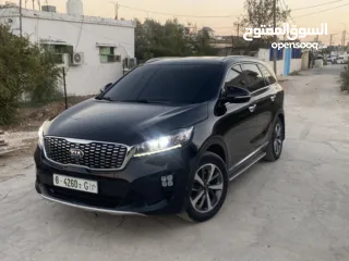  8 كيا سورينتو بسعر مميزز كاش