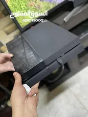  1 500 جيجا بلايستيش يوجد معها حساب فيفا 2025 وpes 2025 asphalt ولعبة اسيست كريد وستاندشاحن وpodd
