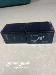  2 بطاريتين للبيع