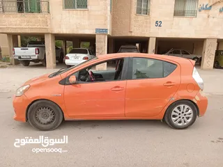  3 تويوتا بريوس سي