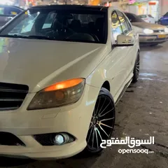  8 للبيع: مرسيدس AMG C200 سبورت فل إضافات موديل 2010