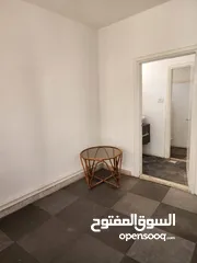  3 مكاتب مميزه بالرابيه بالسوق التجاري