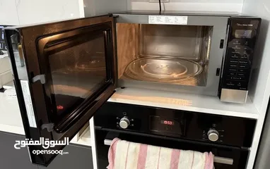  5 مايكروويڤ باناسونيك فري ستاند اكبر حجم بحالة ممتازه جميل جداً 44 لتر