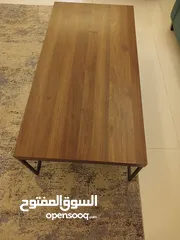  1 Coffee table (broken on both sides)