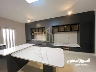  3 شقة طابقية 364م سوبر ديلوكس في أجمل مناطق الكرسي/ ref 1702