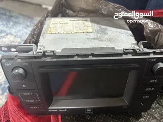  2 شاشة بريوس امريكي 2012 مع فريمها