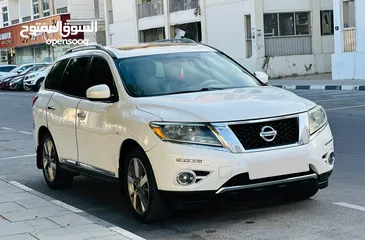  2 Nissan pathfinder,,Model:2013,,GCC,,Full Option,, Odo:172000,,