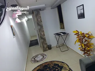  9 غرف للإيجار