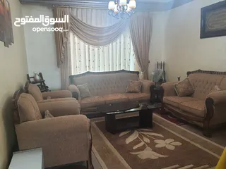  5 كنب خشب ثقيل بحالة ممتازه جدا
