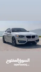  1 Bmw 220i موديل 2016  مميزه بلون مميز جدا  مطور 2000 عدد احصنه 185 حصان  اربع انظمه السياره